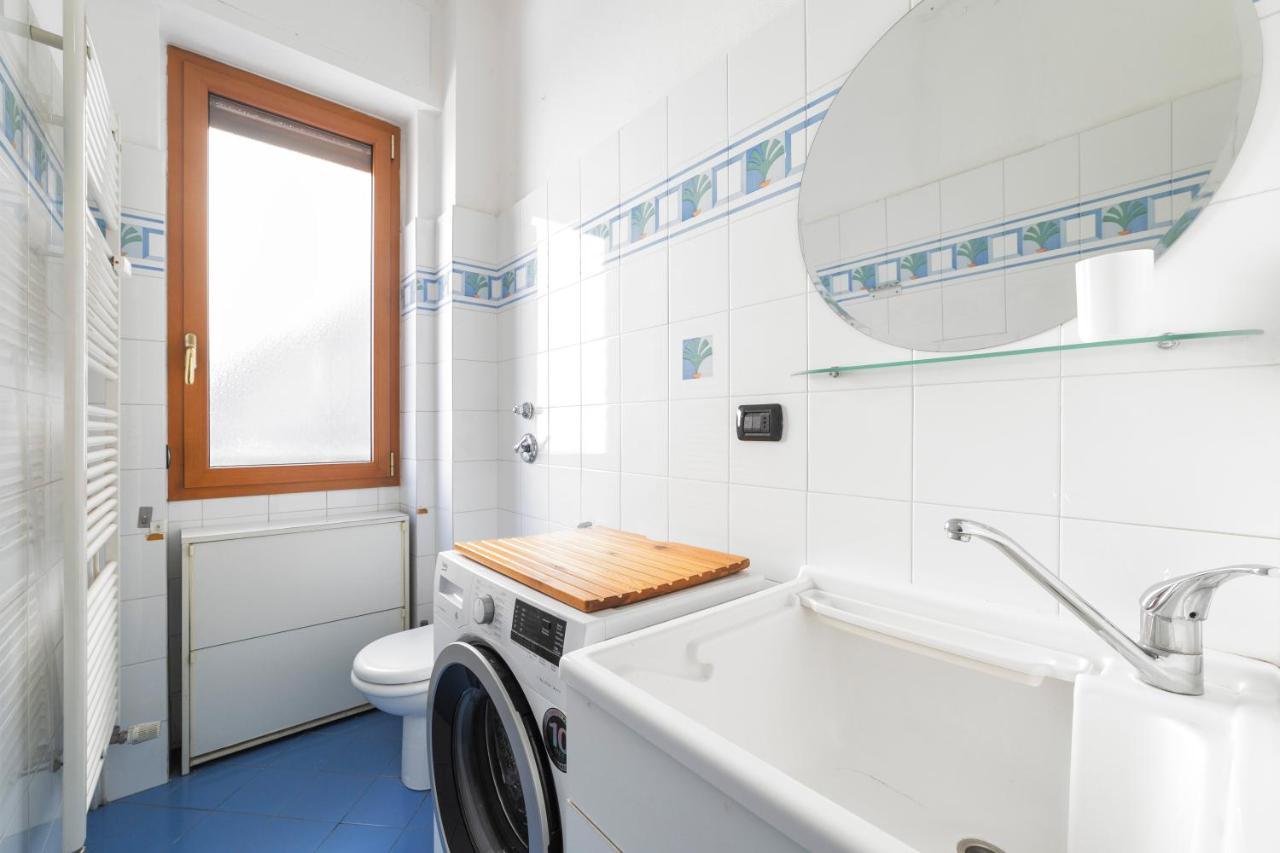 Cenisio M5 Lovely Apartment - With Balcony! ميلان المظهر الخارجي الصورة